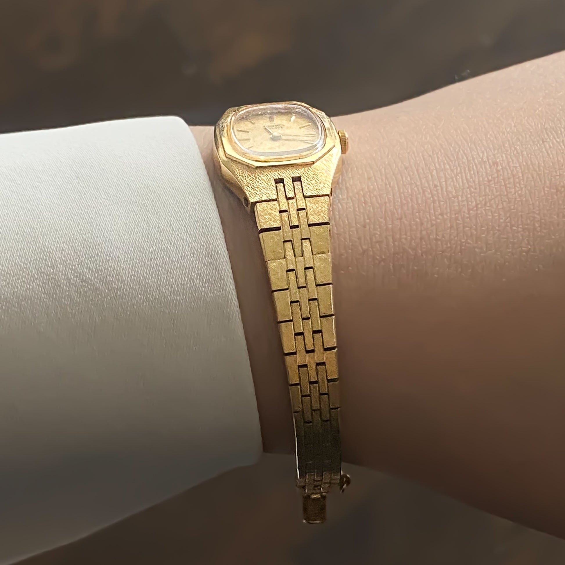 Vintage 80s Gold Plated Seiko